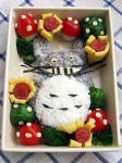 これは何じゃ？　トトロかー？