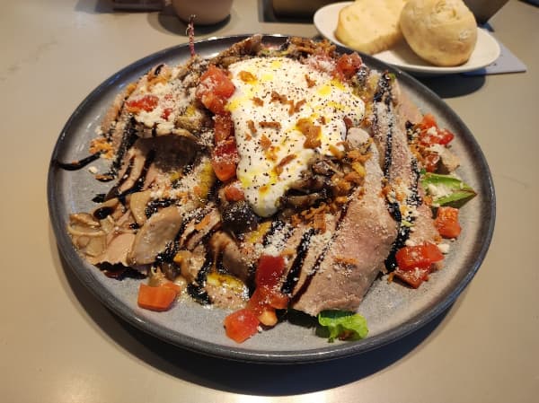 ROAST BEEF SALAD LUNCH